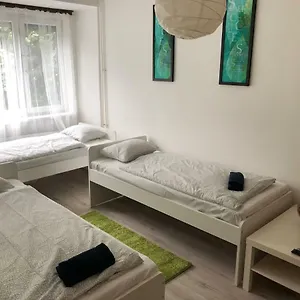 sportarena-stadion-apartman-h-39.inbudapesthotels.com/